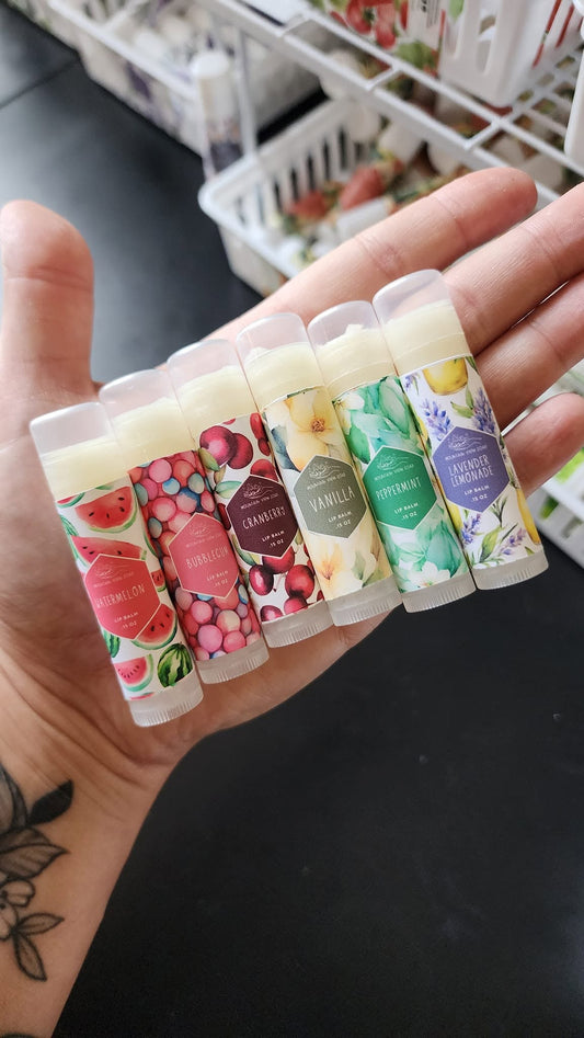 5 Benefits of Lip Balm for Moisturizing and Soothing Dry Lips